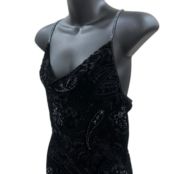 Vintage EAST Beaded Paisley Velvet Gown - Picture 7 of 9